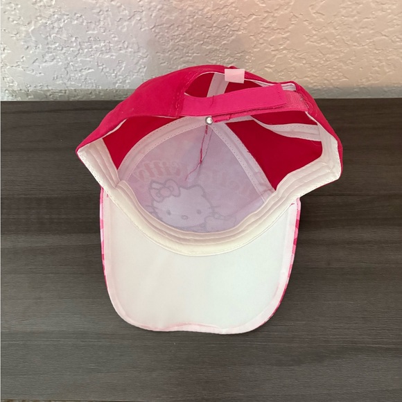 Hello Kitty Adjustable Cap - Picture 2 of 2
